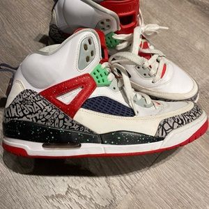 Air Jordan’s mens size 10